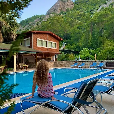 Canada & 3* Çıralı