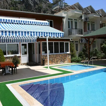 Canada Hotel&bungalows 3*
