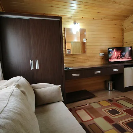 Canada & 3* Çıralı